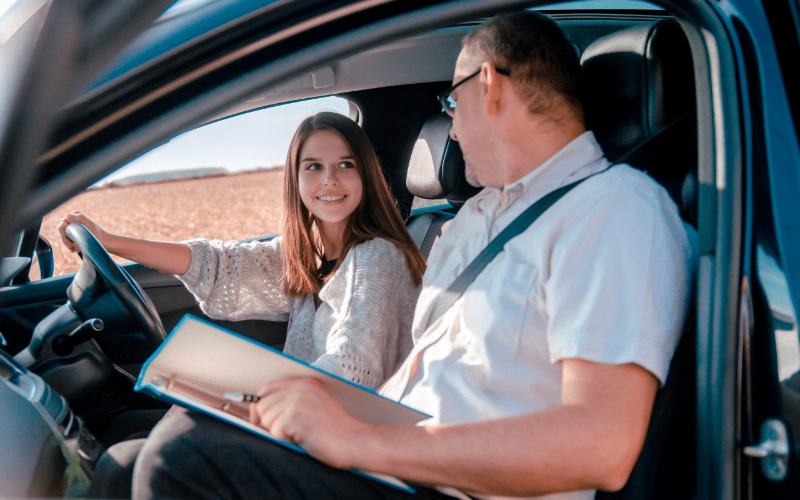 Driving-Instructor-near-me