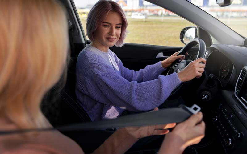 Driving-Classes-Near-Me-for-Automatic-and-Manual-Car-Training